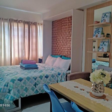 The Persimmon Studios 세부 외부 사진