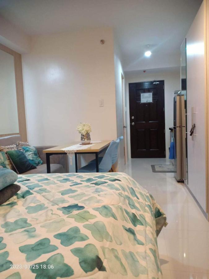 The Persimmon Studios 세부 외부 사진