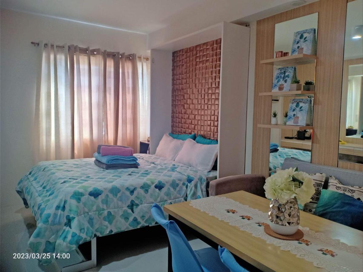 The Persimmon Studios 세부 외부 사진
