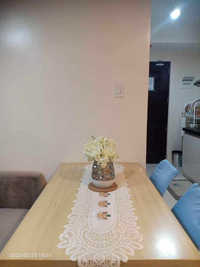 The Persimmon Studios 세부 외부 사진