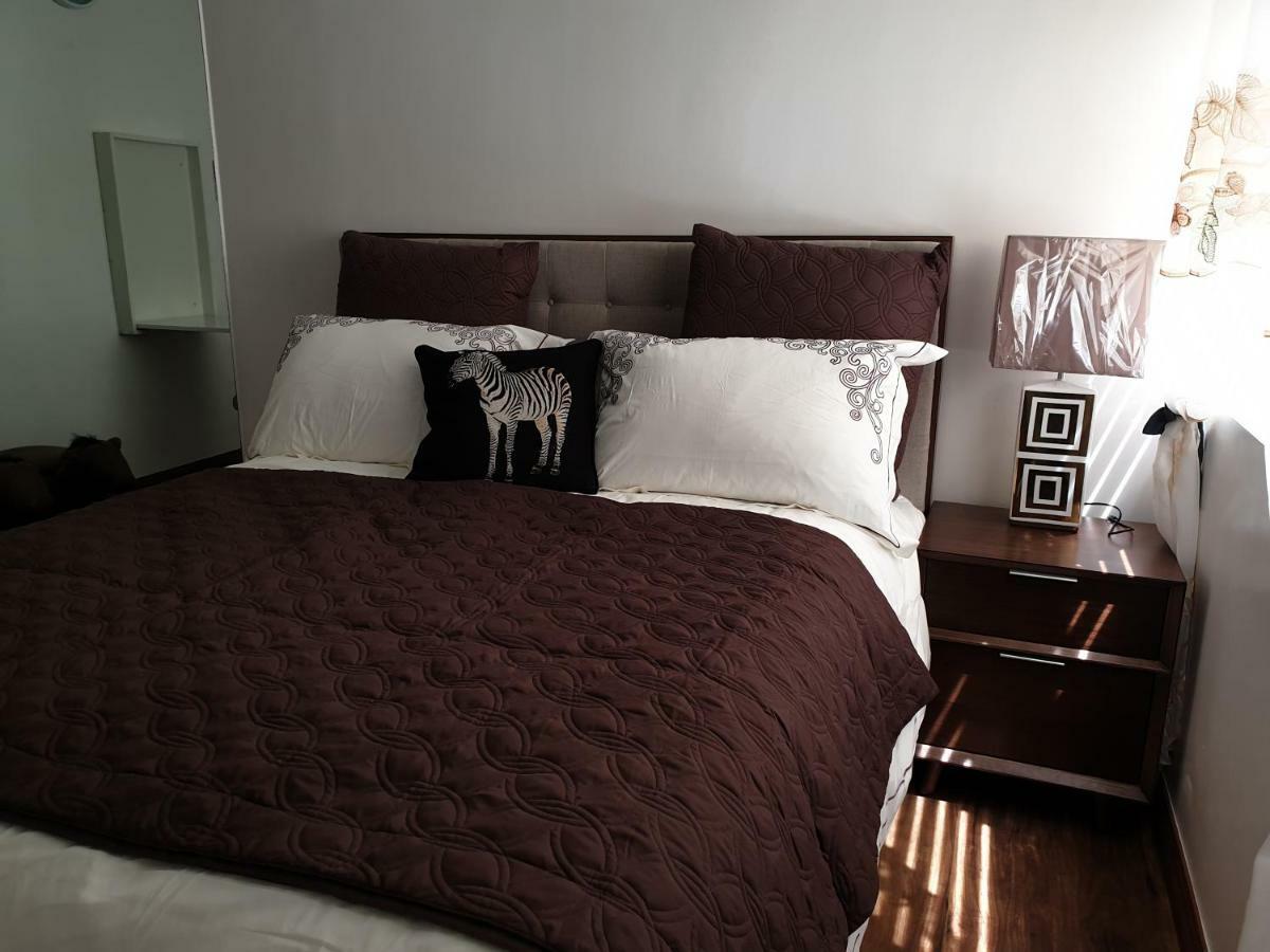 The Persimmon Studios 세부 외부 사진